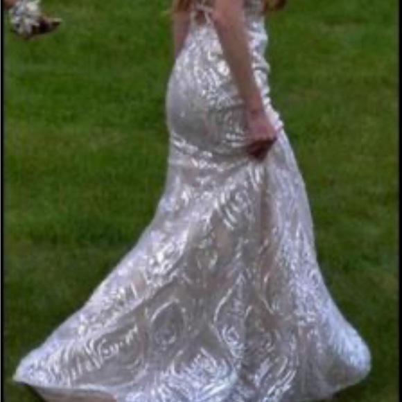 Ellie Wilde grad dress - Picture 2 of 4